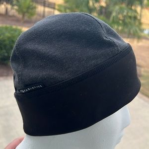 Fabletics Jersey BEANIE Cap Black Ponytail Opening black and gray running hat